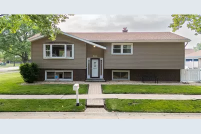 500 N Westwood Avenue, Lombard, IL 60148 - Photo 1