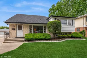 10540 Lockwood Ave, Oak Lawn, IL 60453 - Photo 1