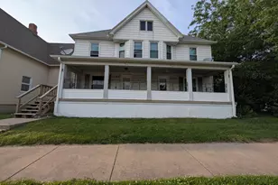 363 E Hickory St, Kankakee, IL 60901 - Photo 1