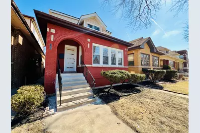 8431 S Crandon Avenue, Chicago, IL 60617 - Photo 1