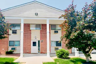 706 Marilyn Ave, Glendale Heights, IL 60139 - Photo 1