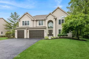 900 Legacy Ridge, Algonquin, IL 60102 - Photo 1