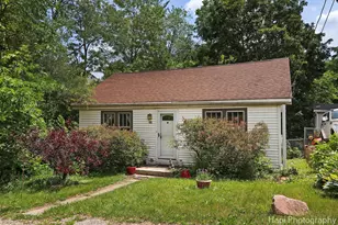 13 Highview Ave, Fox Lake, IL 60020 - Photo 1