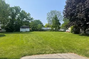 25237 W Timber Ln, Lake Villa, IL 60046 - Photo 1