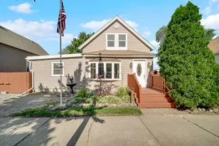 14020 S Green Bay Ave, Burnham, IL 60633 - Photo 1