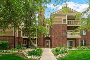 108 Glengarry Dr, Bloomingdale, IL 60108 - Photo 1