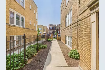 4338 W Kamerling Avenue #2N, Chicago, IL 60651 - Photo 1