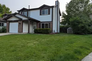 442 Irvine Ct, Wheeling, IL 60090 - Photo 1