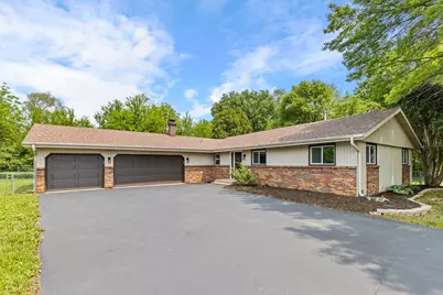 1509 Ferncliff Boulevard, Rockford, IL 61103 - Photo 1