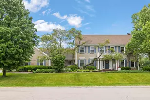 28W470 Lorraine Dr, Winfield, IL 60190 - Photo 1