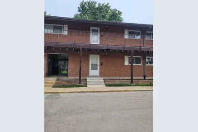 1840 W Hatherleigh Court #2D, Mount Prospect, IL 60056 - Photo 1