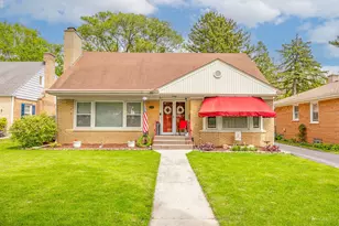 719 S Euclid Ave, Villa Park, IL 60181 - Photo 1