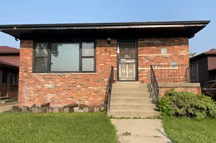 440 Hoxie Ave, Calumet City, IL 60409 - Photo 1