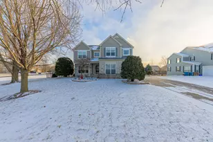 3262 Homestead Ave, Aurora, IL 60506 - Photo 1