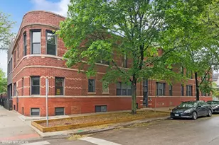 1956 W Bradley Pl, Chicago, IL 60613 - Photo 1