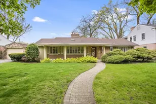 1314 S Chester Ave, Park Ridge, IL 60068 - Photo 1