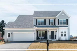 520 E Cloverlane Dr, Sycamore, IL 60178 - Photo 1