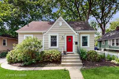 1044 Chestnut Street, Deerfield, IL 60015 - Photo 1