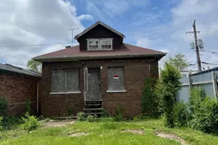 8032 S King Dr, Chicago, IL 60619 - Photo 1