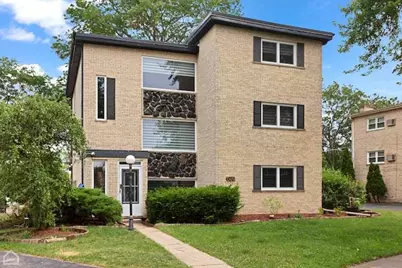 516 W Ida Court #G, Mount Prospect, IL 60056 - Photo 1