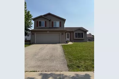 916 Bluegrass Lane, Plano, IL 60545 - Photo 1