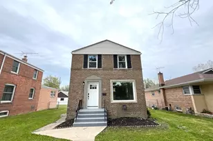 12441 S Aberdeen St, Calumet Park, IL 60827 - Photo 1