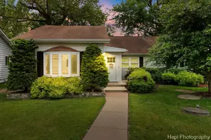 41725 N Circle Dr, Antioch, IL 60002 - Photo 1