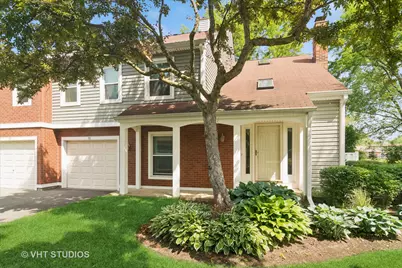 70 S Stonington Drive, Palatine, IL 60074 - Photo 1