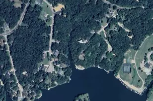 16 Country Club Dr, Putnam, IL 61560 - Photo 1