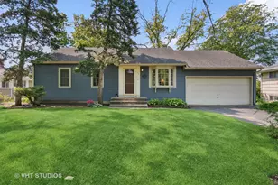 735 Rolling Dr, Lisle, IL 60532 - Photo 1