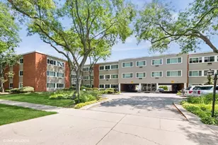 1137 Leavitt Ave, Flossmoor, IL 60422 - Photo 1