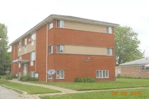 315 W 149th Pl, Harvey, IL 60426 - Photo 1