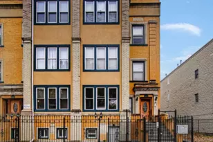 4829 S Prairie Ave, Chicago, IL 60615 - Photo 1