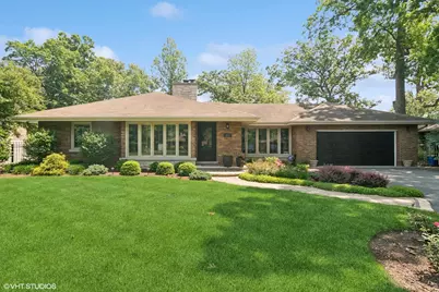231 N Forest Court, Addison, IL 60101 - Photo 1