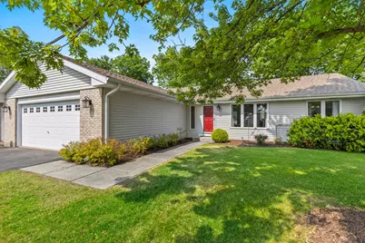 10556 Meadowsweet Lane, Roscoe, IL 61073 - Photo 1