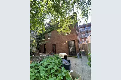 6714 S Paxton Avenue, Chicago, IL 60649 - Photo 1