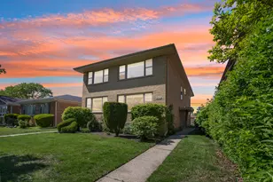 3542 Main St, Skokie, IL 60076 - Photo 1