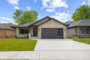 11122 Leamington Ave S, Alsip, IL 60803 - Photo 1