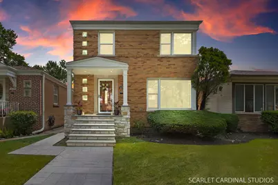 6153 N Harding Avenue, Chicago, IL 60659 - Photo 1