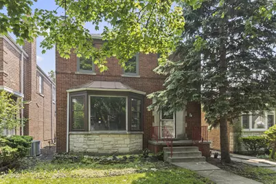 6627 N Francisco Avenue, Chicago, IL 60645 - Photo 1