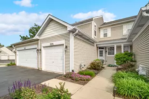 2806 Vernal Ln, Naperville, IL 60564 - Photo 1