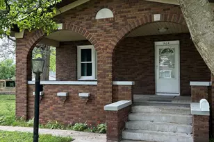 904 Johnson St, Streator, IL 61364 - Photo 1