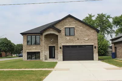 5660 W 83rd Place, Burbank, IL 60459 - Photo 1