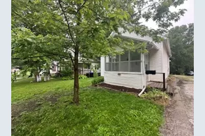 715 S Clayton Street, Bloomington, IL 61701 - Photo 1