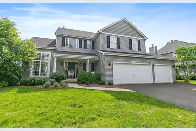 1S215 S Hyde Park, Geneva, IL 60134 - Photo 1