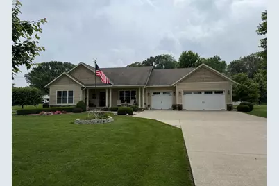 2149 E 1730 North Road, Watseka, IL 60970 - Photo 1