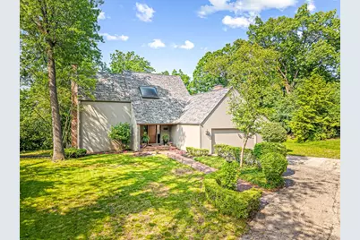 2307 Stoneridge Close, Rockford, IL 61107 - Photo 1