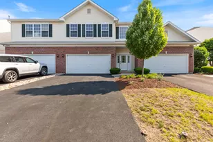 1981 W Cobblestone Rd, Romeoville, IL 60446 - Photo 1