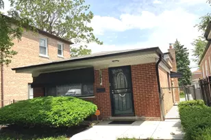 10507 S Indiana Ave, Chicago, IL 60628 - Photo 1