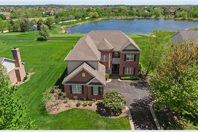 4 Tournament Drive S, Hawthorn Woods, IL 60047 - Photo 1